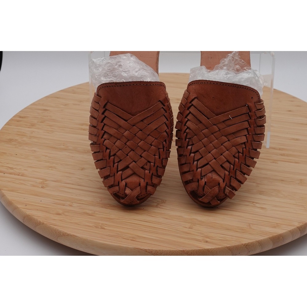 STORI Sandals Womens Size 7 Brown Leather Woven Slide Slip On Shoes Casual - Picture 6 of 9
